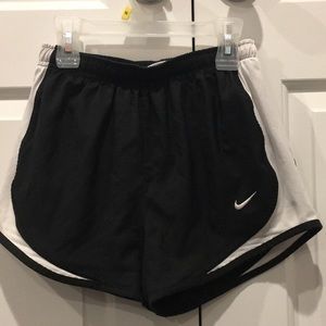 Nike black and white runner shirts size xsmall